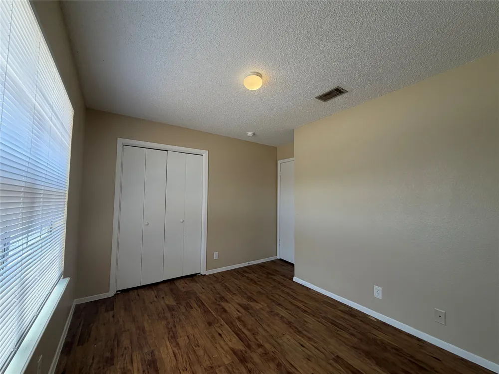 1004 Ridgemont Street Round Rock, TX 78664