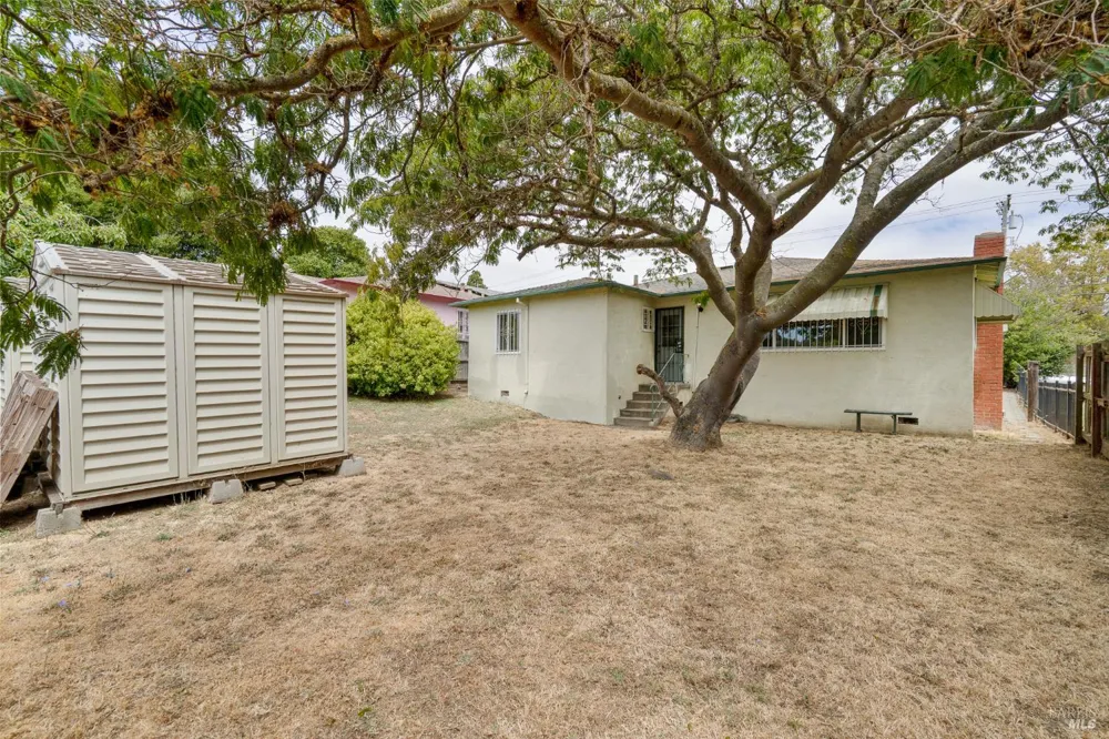 745 5th Street Vallejo, CA 94590