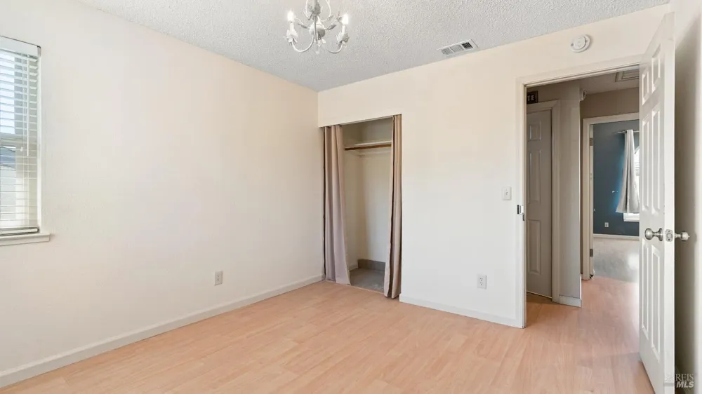 1639 Flanigan Way Petaluma, CA 94954