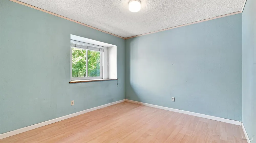 1639 Flanigan Way Petaluma, CA 94954