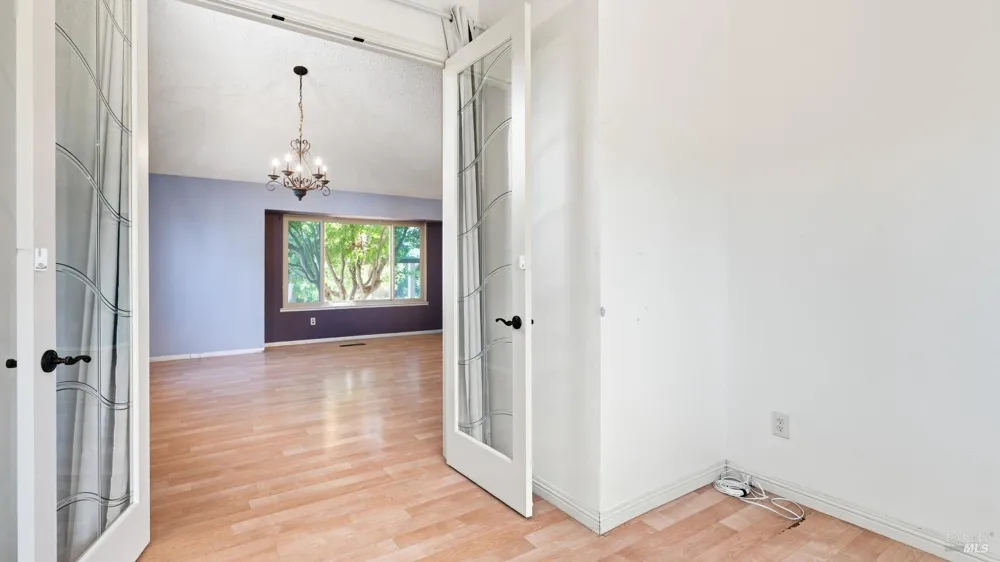 1639 Flanigan Way Petaluma, CA 94954