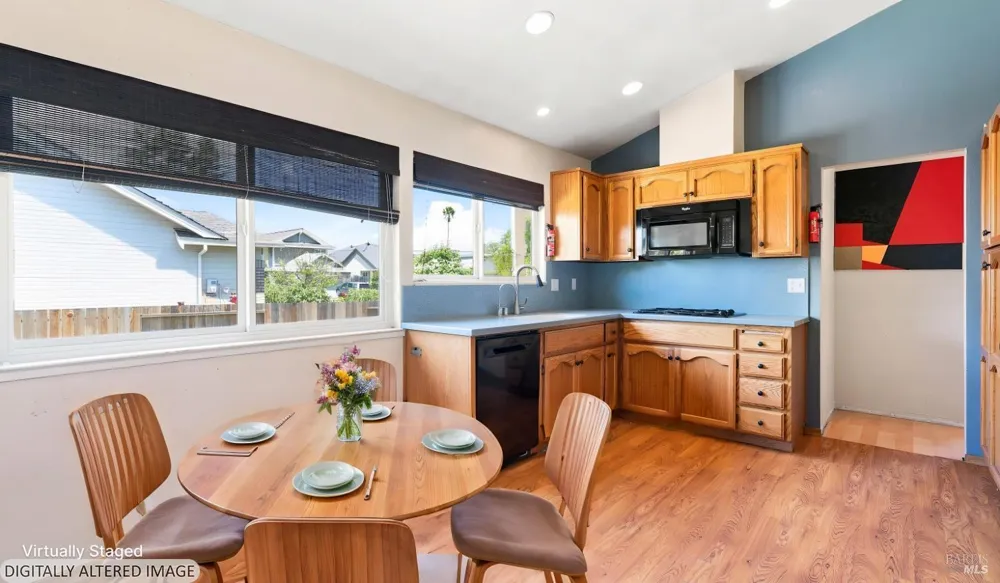 1639 Flanigan Way Petaluma, CA 94954
