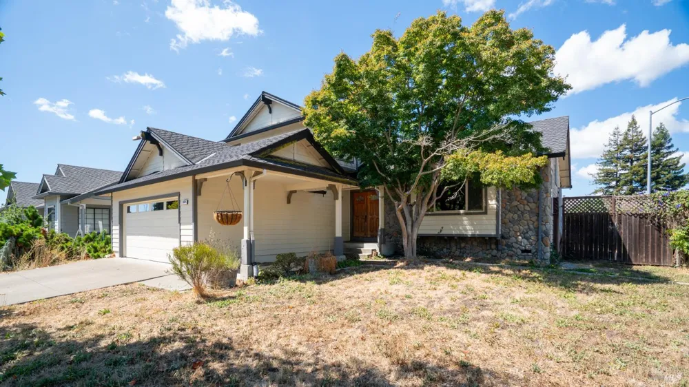 1639 Flanigan Way Petaluma, CA 94954