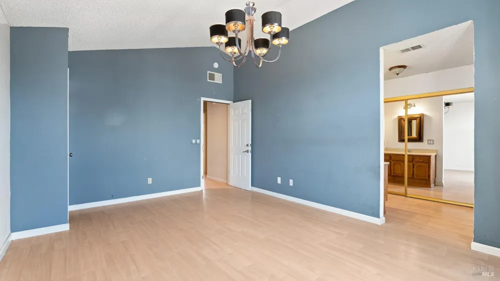 1639 Flanigan Way Petaluma, CA 94954