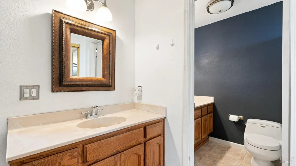 1639 Flanigan Way Petaluma, CA 94954