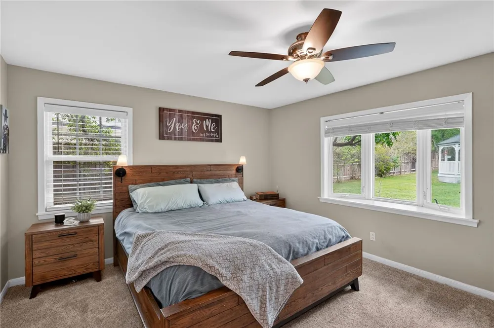 913 Park Lane Bryan, TX 77802