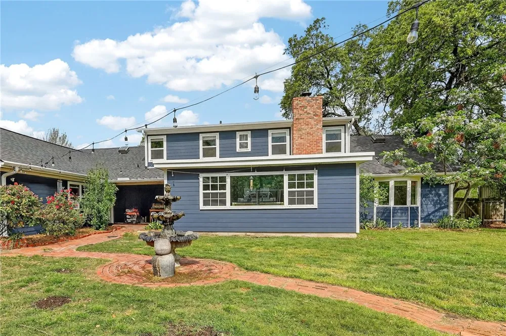 913 Park Lane Bryan, TX 77802
