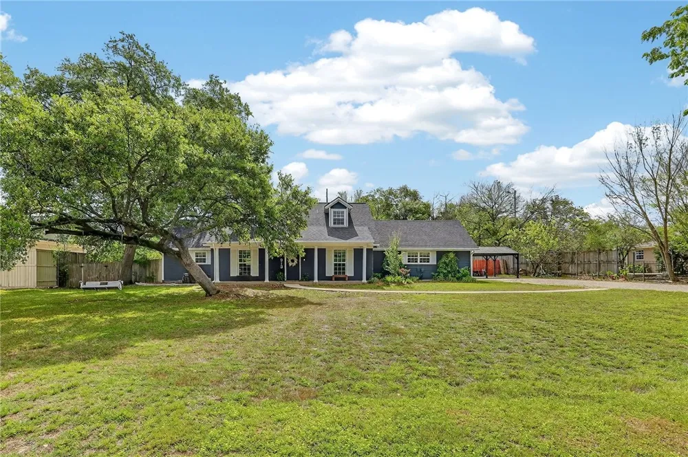 913 Park Lane Bryan, TX 77802