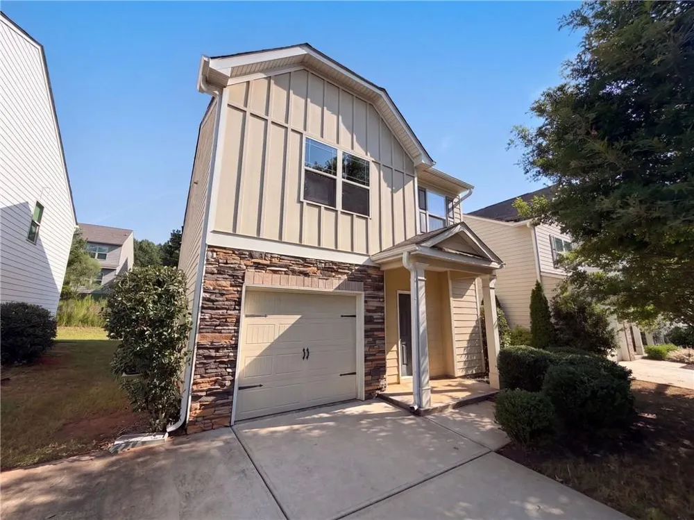 106 Southwind Circle Newnan, GA 30265