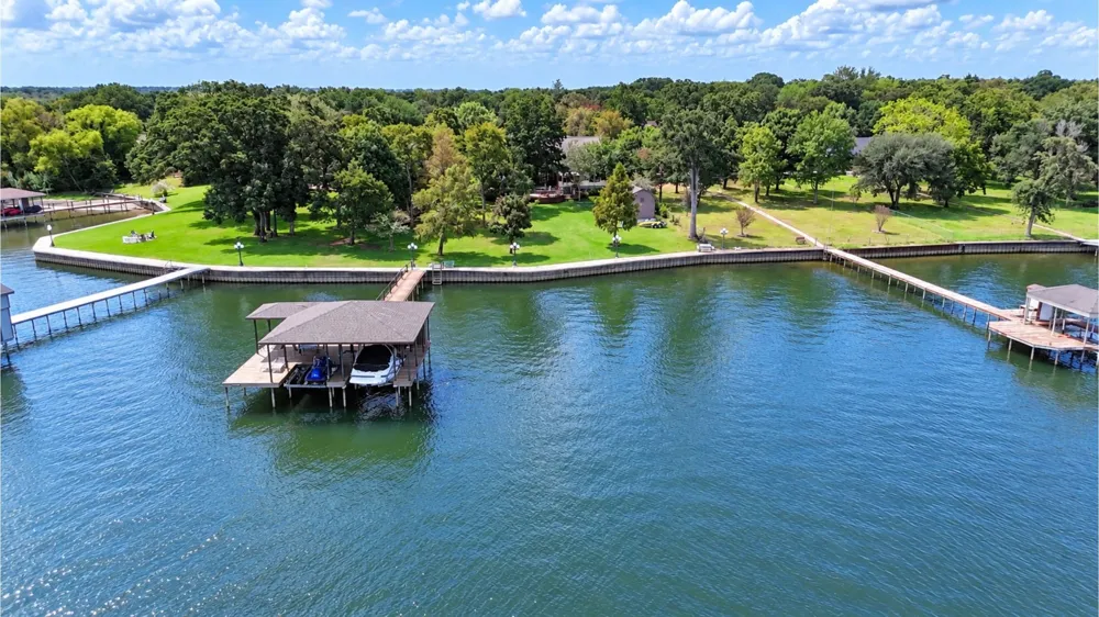 5042 Loper Circle Streetman, TX 75859