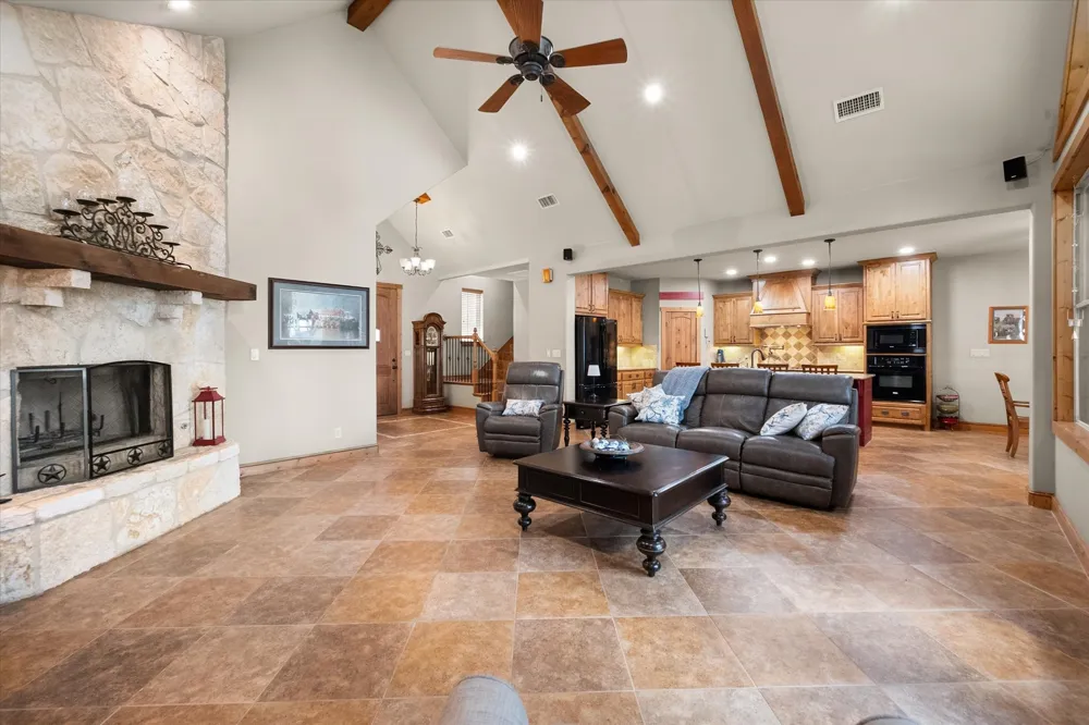 5042 Loper Circle Streetman, TX 75859