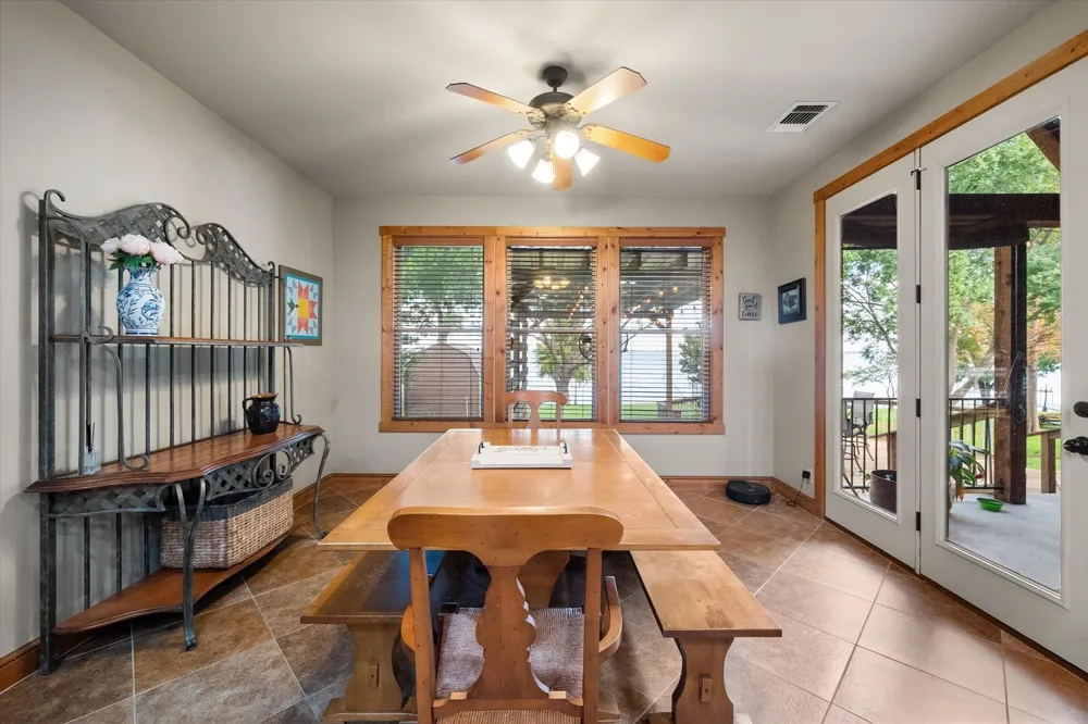 5042 Loper Circle Streetman, TX 75859