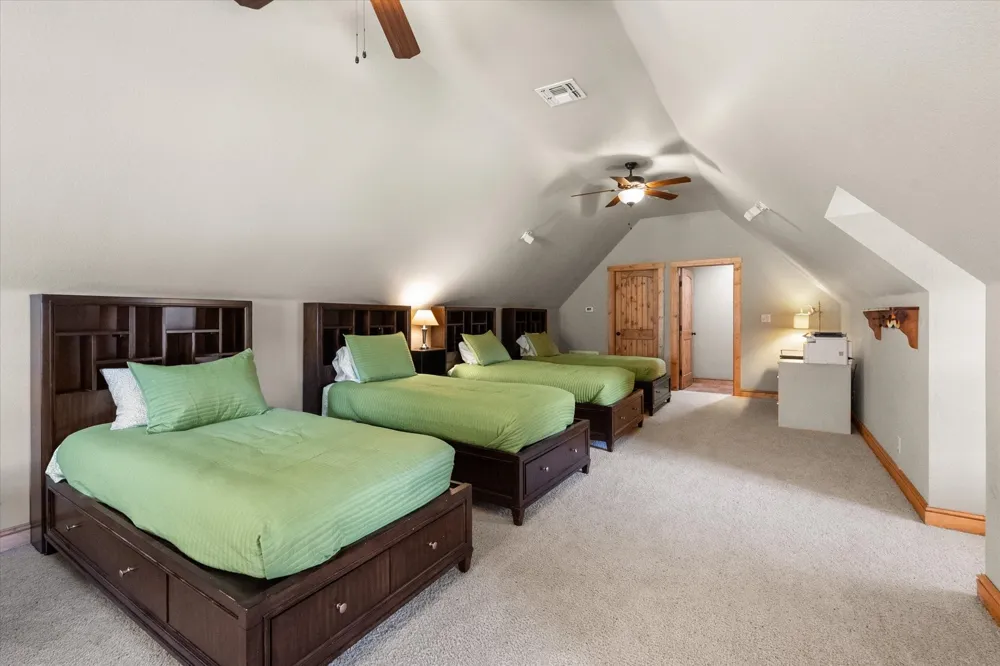 5042 Loper Circle Streetman, TX 75859