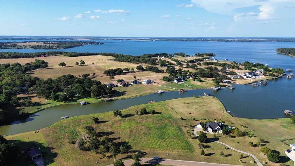 1 Crepe Myrtle Lot 151 Corsicana, TX 75109