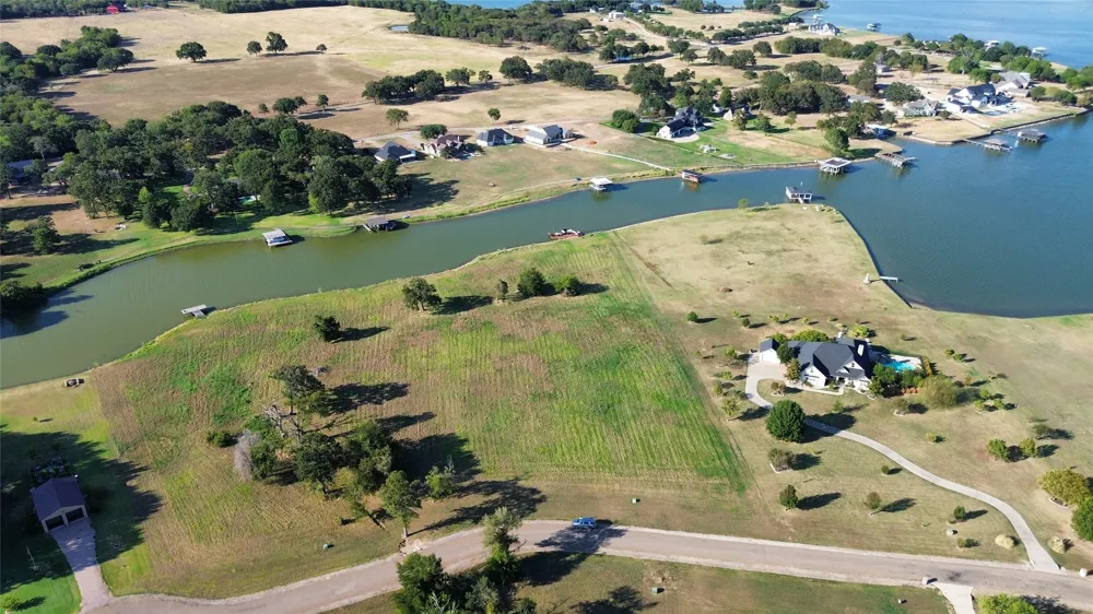 1 Crepe Myrtle Lot 151 Corsicana, TX 75109