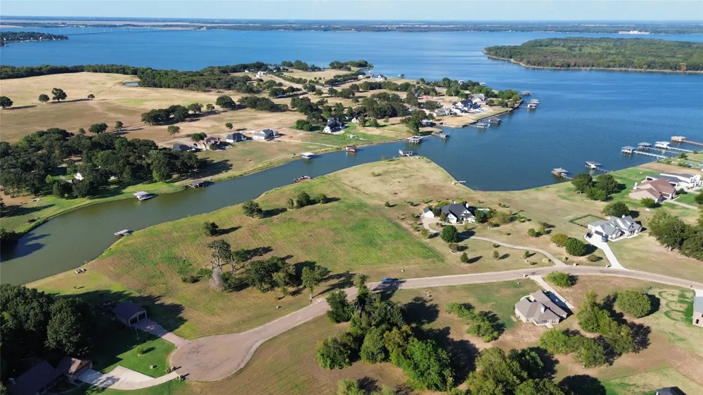 1 Crepe Myrtle Lot 151 Corsicana, TX 75109
