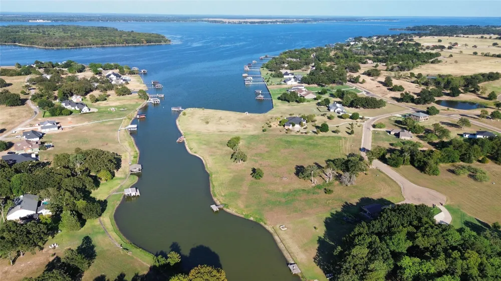 1 Crepe Myrtle Lot 151 Corsicana, TX 75109