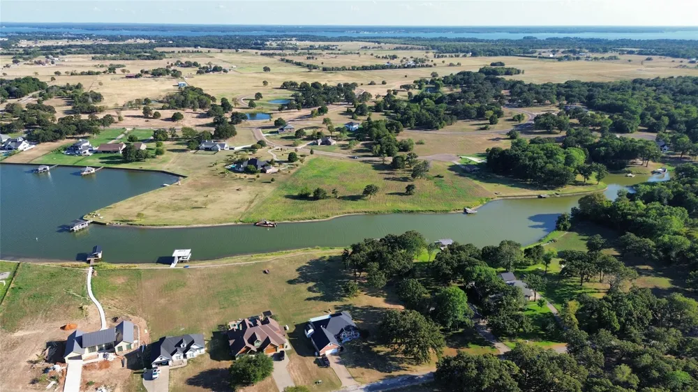 1 Crepe Myrtle Lot 151 Corsicana, TX 75109
