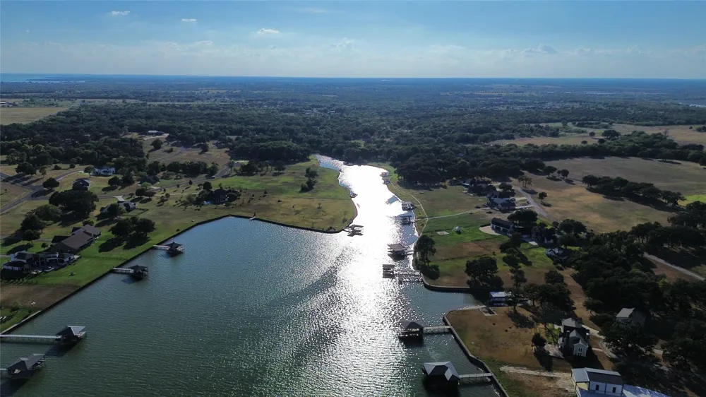1 Crepe Myrtle Lot 151 Corsicana, TX 75109