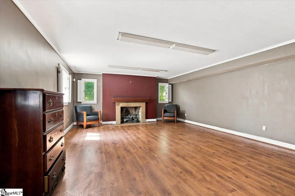 20 Olney Lane Spartanburg, SC 29307