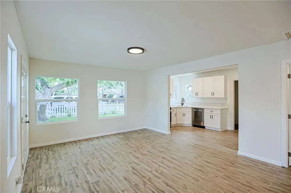 122 Bewley Street Santa Ana, CA 92703