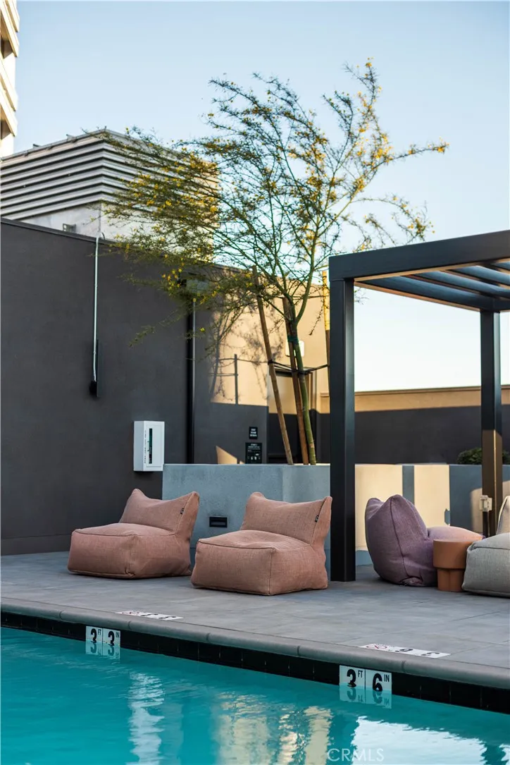 118 Astronaut Ellison S Onizuka Street #207 Los Angeles, CA 90012