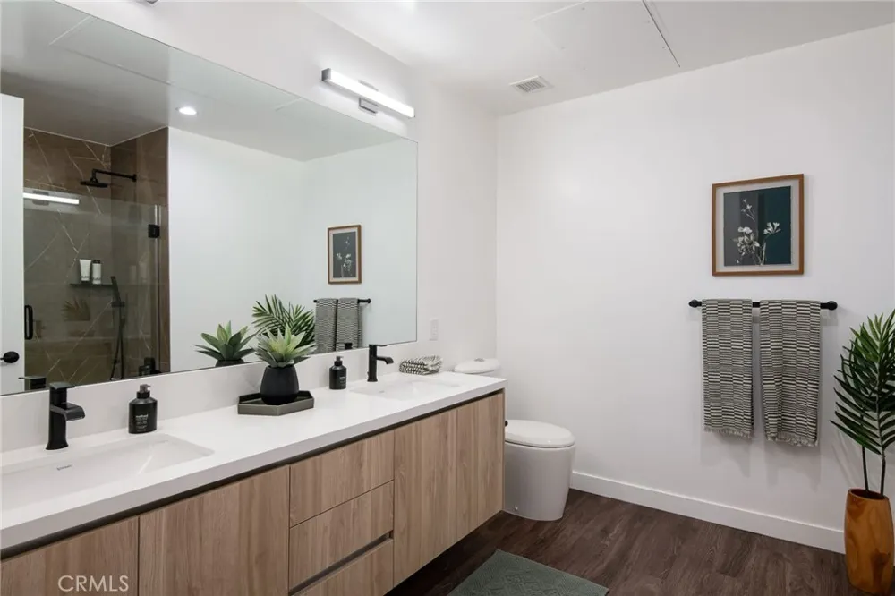 118 Astronaut Ellison S Onizuka Street #207 Los Angeles, CA 90012