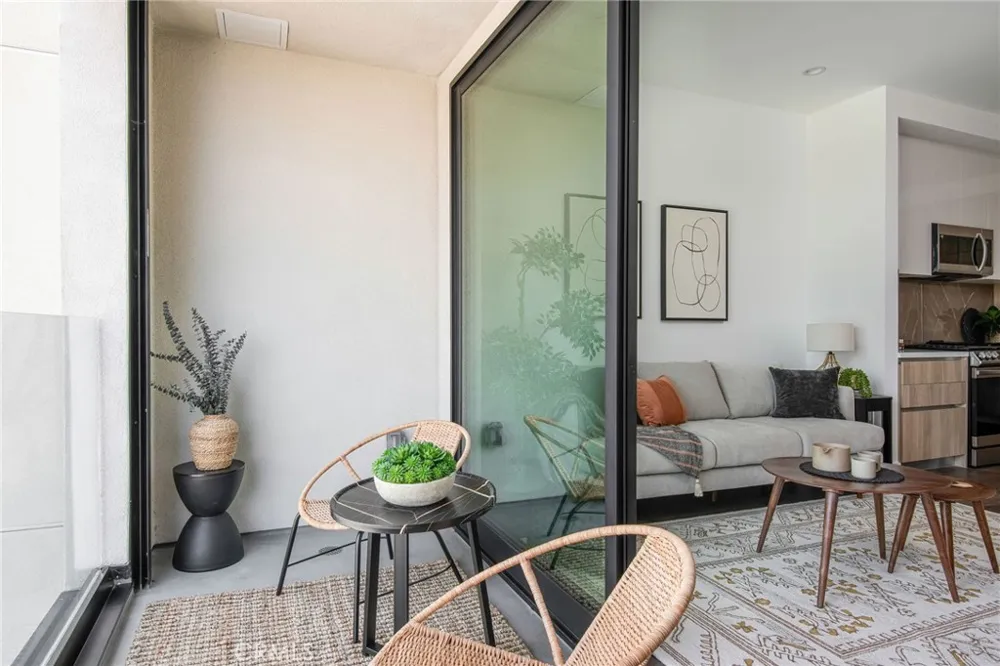 118 Astronaut Ellison S Onizuka Street #207 Los Angeles, CA 90012