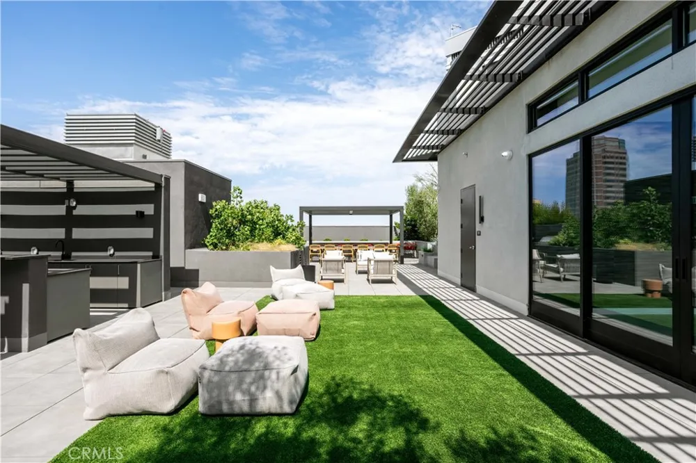 118 Astronaut Ellison S Onizuka Street #207 Los Angeles, CA 90012