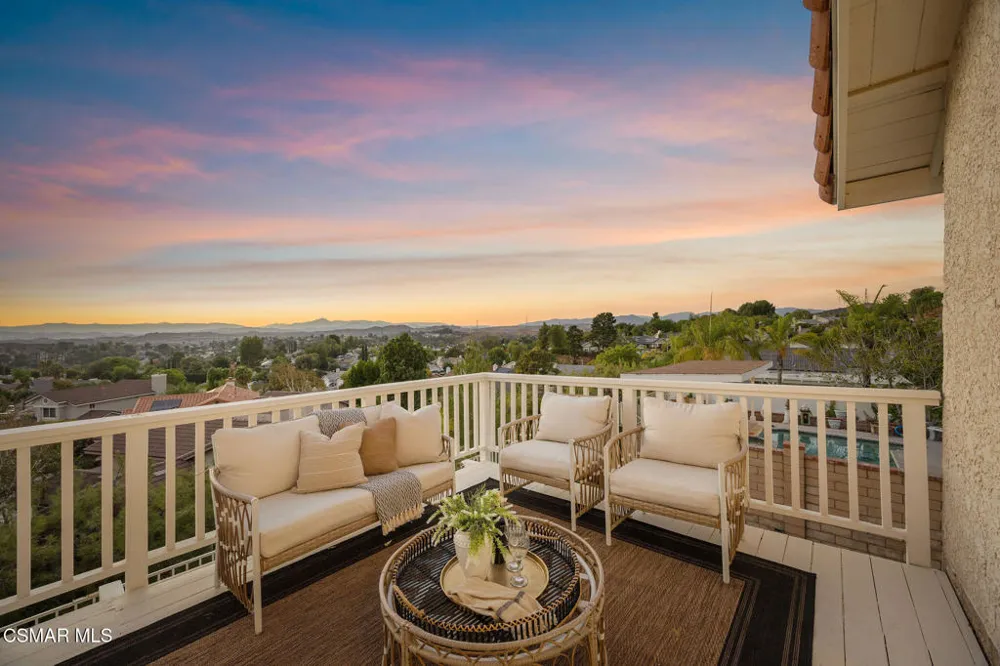 27667 Taryn Drive Saugus, CA 91350