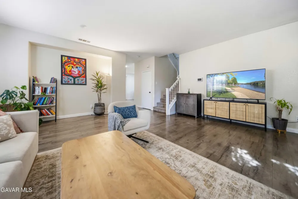 2757 Emerald Lane Lancaster, CA 93535