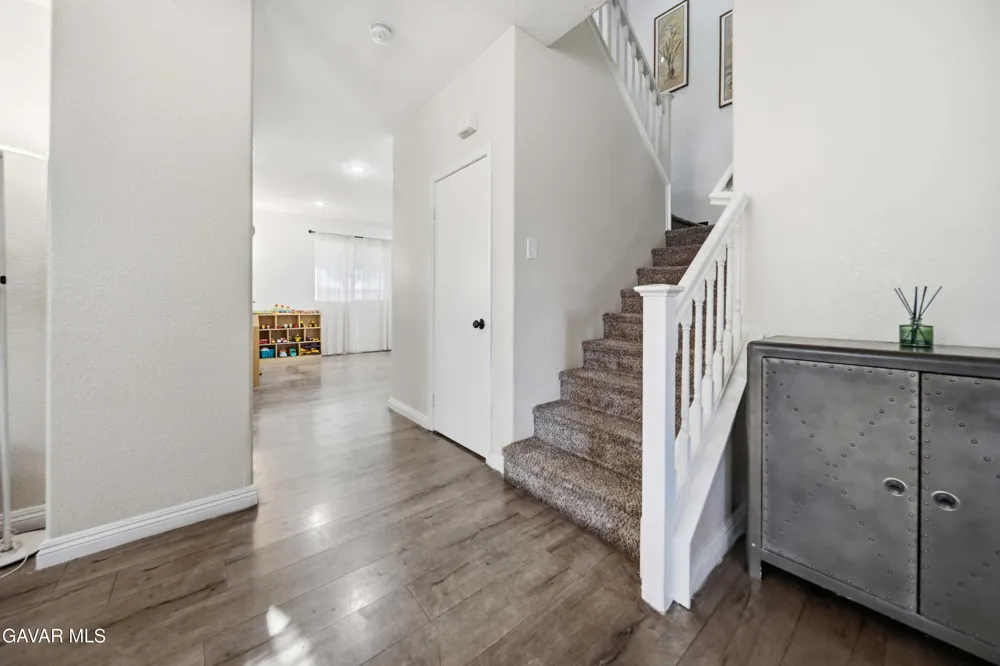 2757 Emerald Lane Lancaster, CA 93535