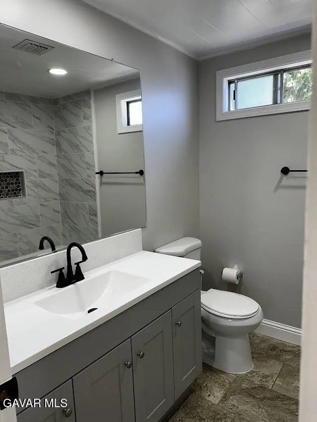 1449 E Avenue I #A 36 Lancaster, CA 93535