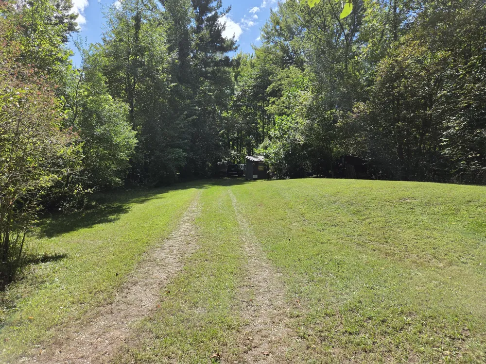 4272 Swan Lake Drive Allegan, MI 49010