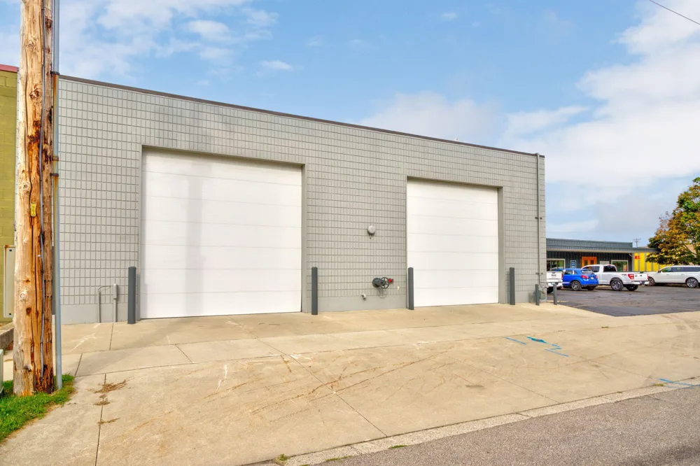 850 Maple Avenue Holland, MI 49423