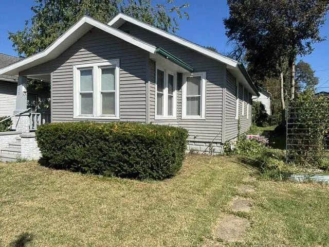 635 E Main Street Benton Harbor, MI 49022