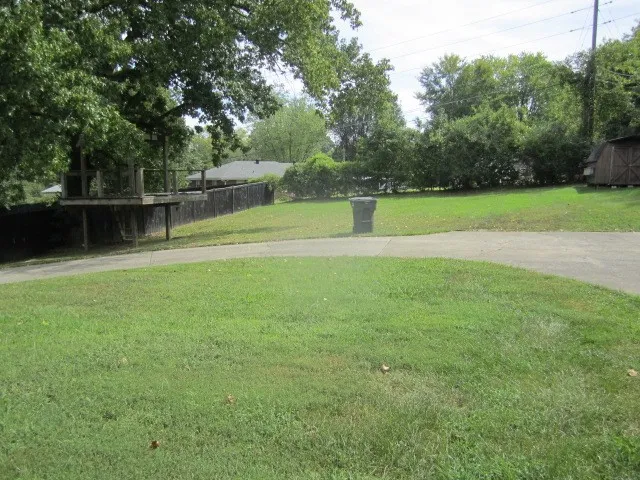 1140 Sugarberry Ln Springfield, TN 37172