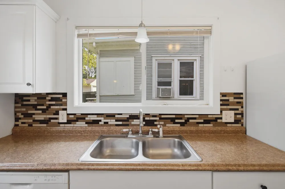 1037 Gould Avenue NE Columbia Heights, MN 55421