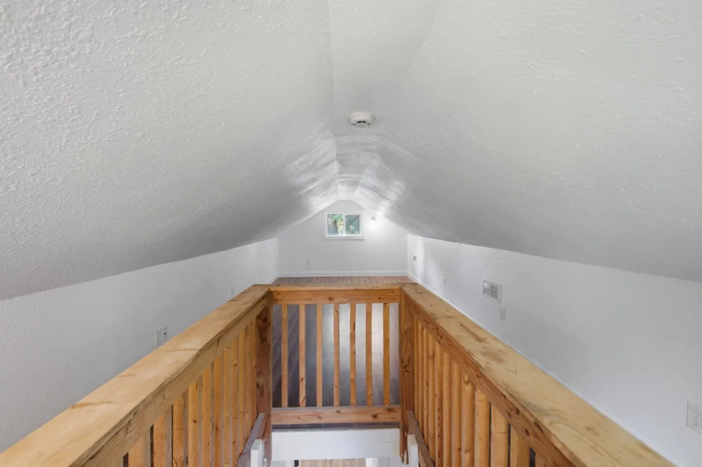 1037 Gould Avenue NE Columbia Heights, MN 55421