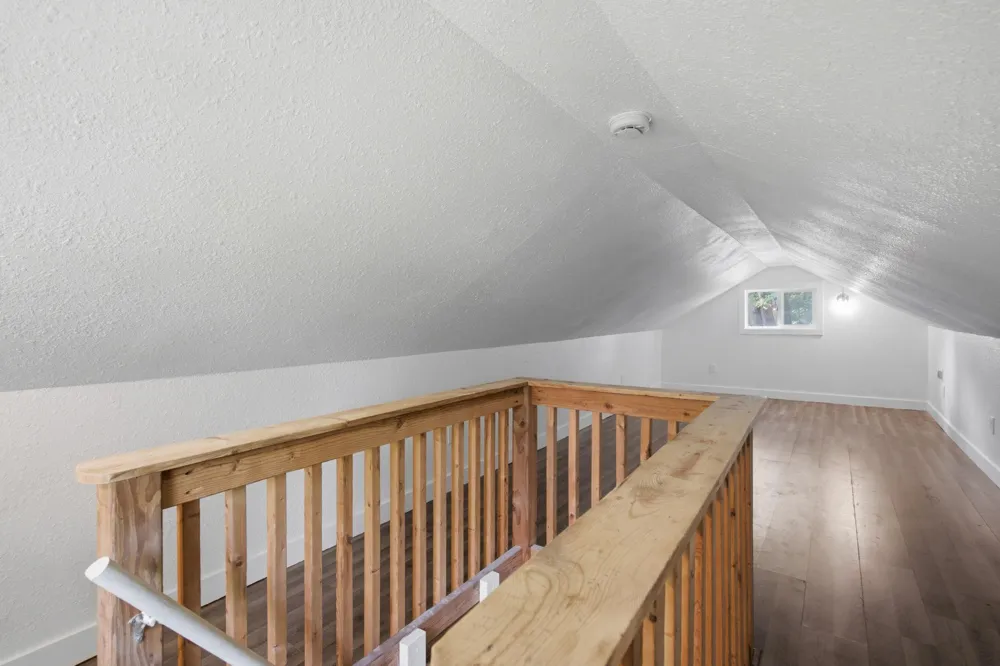 1037 Gould Avenue NE Columbia Heights, MN 55421