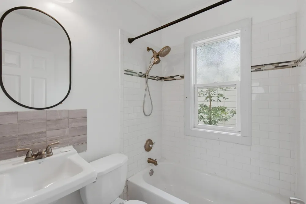 1037 Gould Avenue NE Columbia Heights, MN 55421