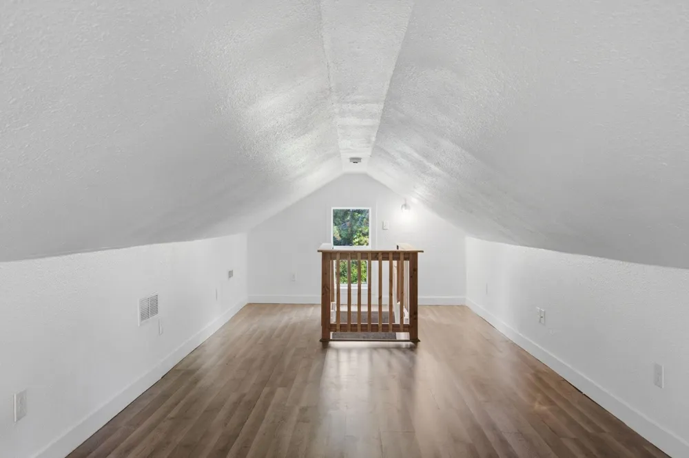 1037 Gould Avenue NE Columbia Heights, MN 55421