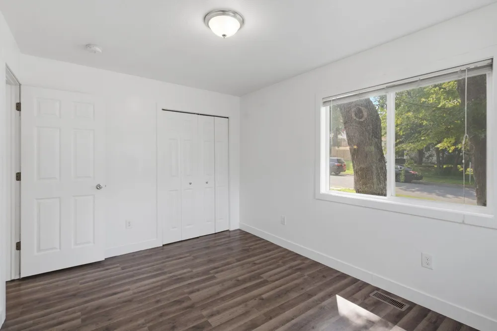 1037 Gould Avenue NE Columbia Heights, MN 55421