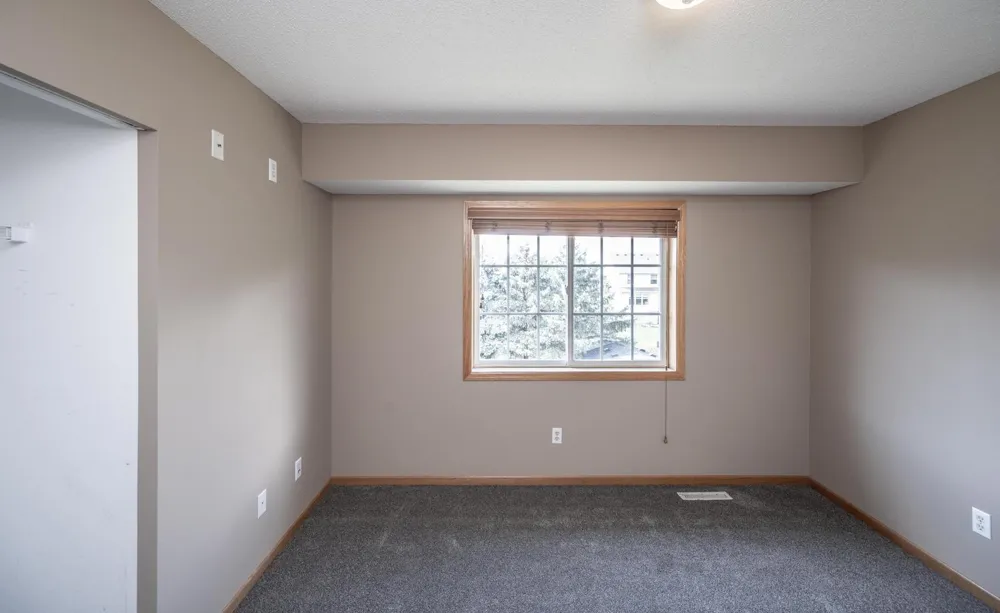 17091 Fairhill Avenue Farmington, MN 55024