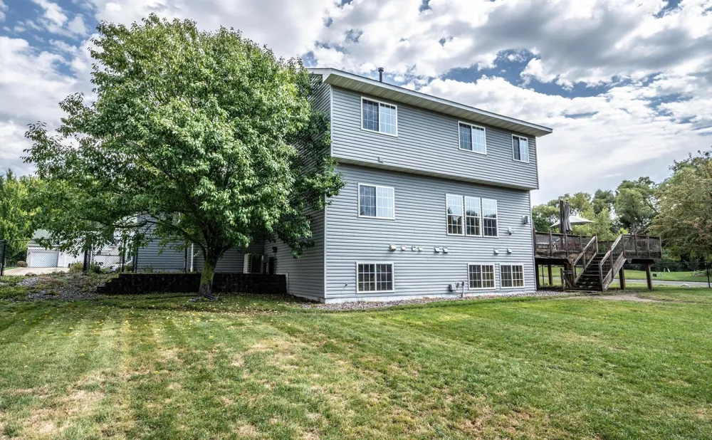 17091 Fairhill Avenue Farmington, MN 55024