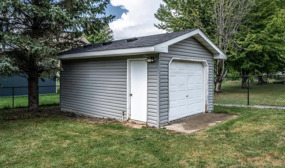 17091 Fairhill Avenue Farmington, MN 55024