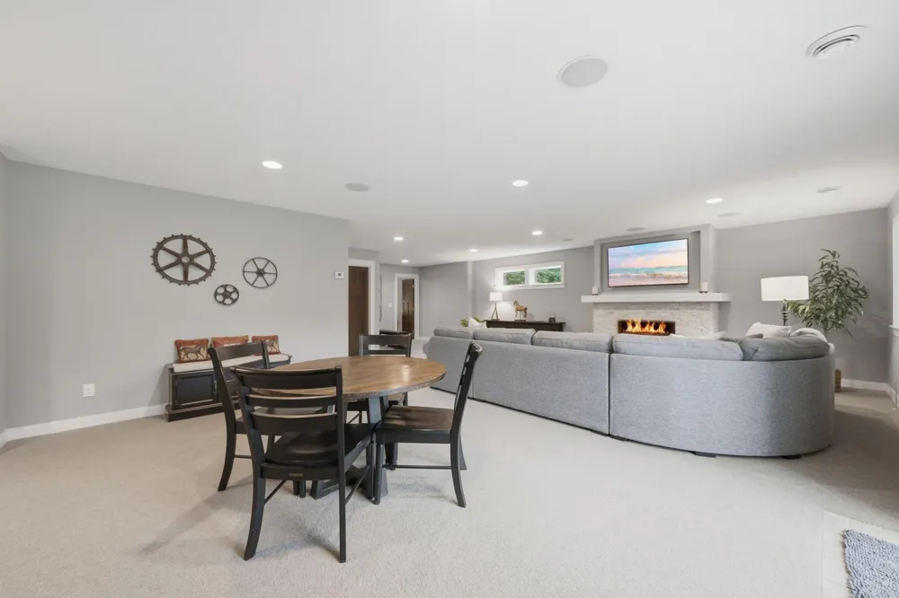 13728 Orchard Road Minnetonka, MN 55305