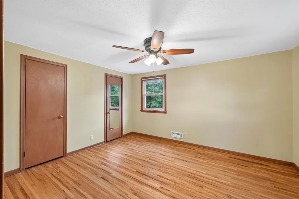 10957 Magnolia Street NW Coon Rapids, MN 55448