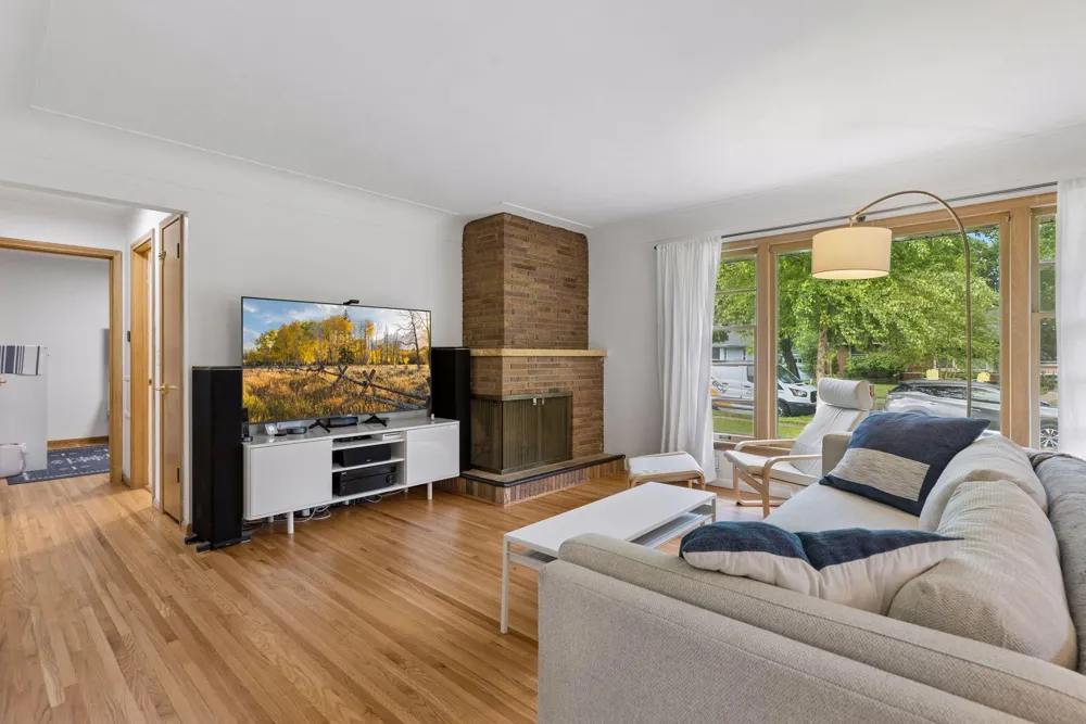 6032 Logan Avenue S Minneapolis, MN 55419