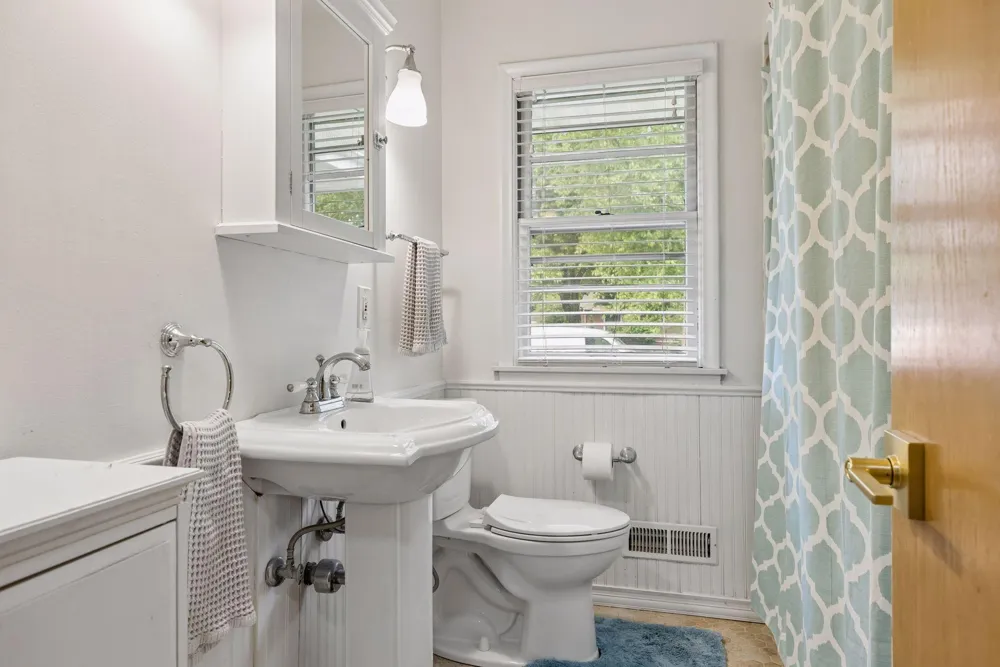 6032 Logan Avenue S Minneapolis, MN 55419
